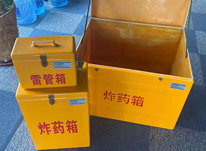 方正雷管箱外观设计的功能性与行业应用趋势