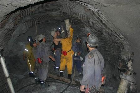 方正工程爆破中的危险因素分析以及应对工程爆破危险的措施